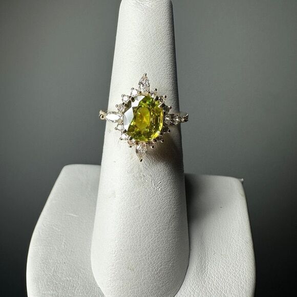 NWT 8.2x7.2mm Oval Cut Sphene with .64ctw diamonds in 14kt yellow gold ring! - Picture 17 of 17